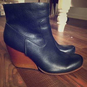 Kork-ease black wedge bootie